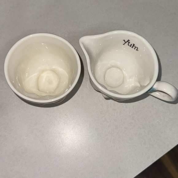 Vintage Baileys Irish Cream Limited Edition 1996 Yum Creamer and Sugar Bowl Set - Picture 2 of 8